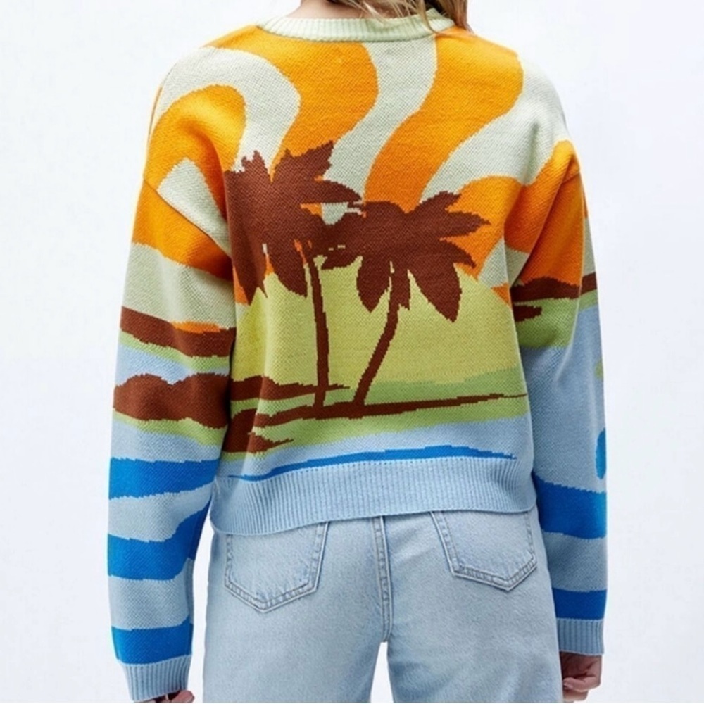 PacSun Tropical Sunset Multicolor Allover Graphic Crewneck Crop Sweater-… - Picture 6 of 16